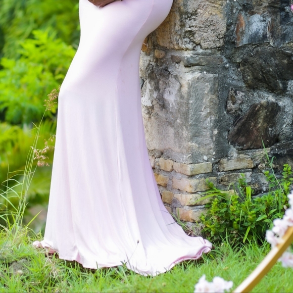 Maternity dress - Picture 2 of 2